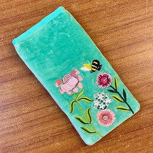 The Mint Green Flowers & Bees Glasses Pouch