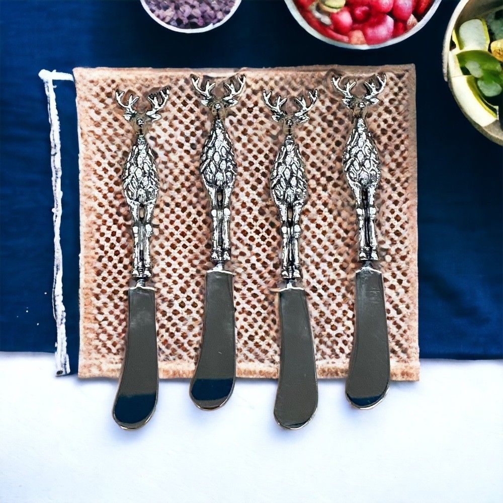 Set of 4 Metal Stag Butter Spreaders