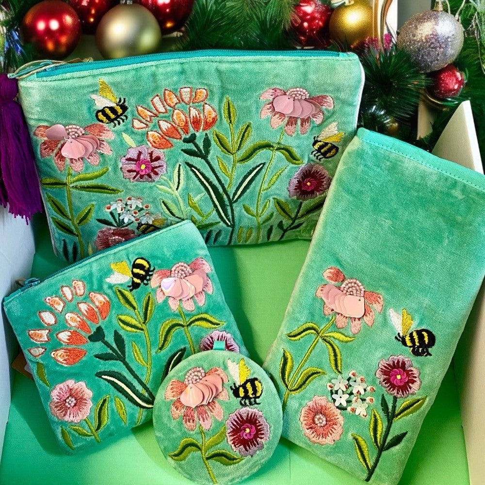 The Mint Green Flowers & Bees Cotton Velvet Gift Set