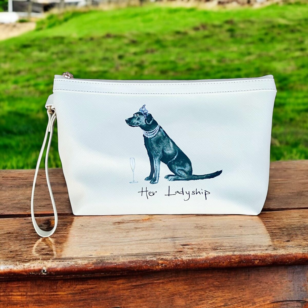 "Her Ladyship" Labrador Make Up Bag