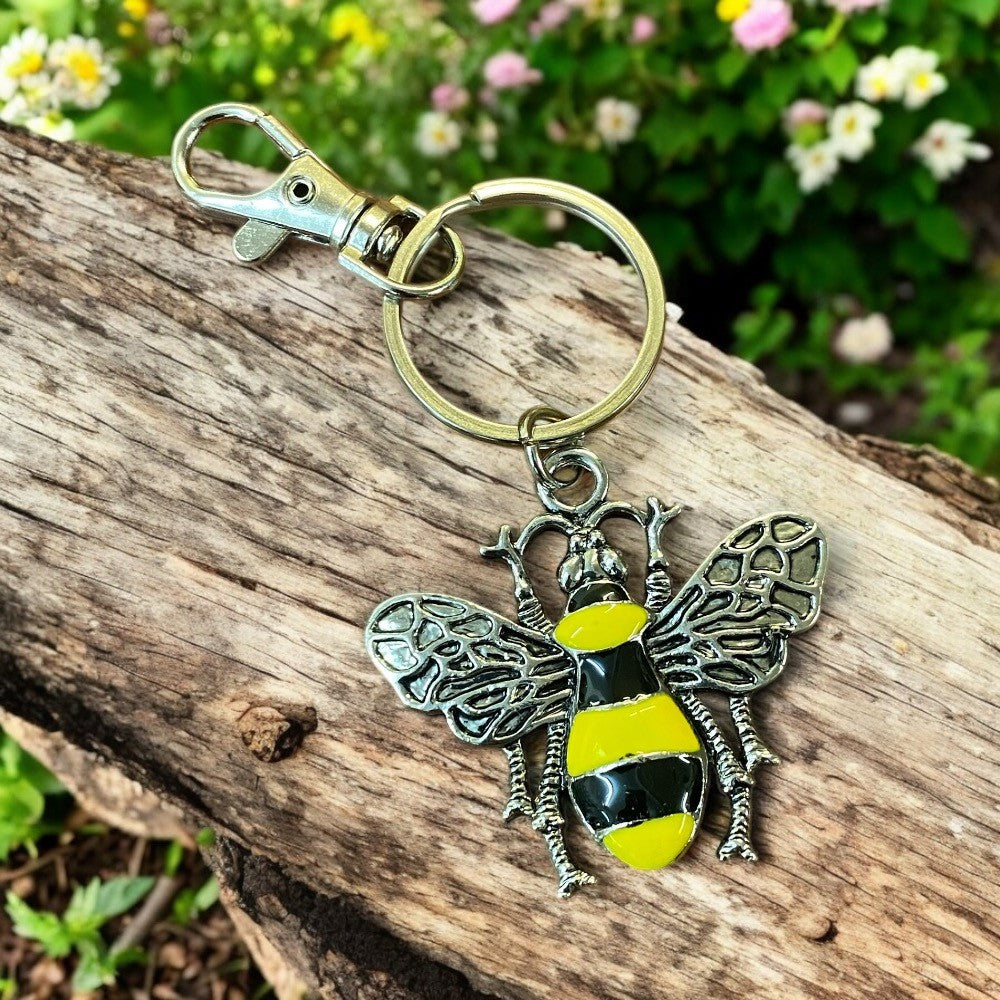 Bee Keyring Bee Enamel Keyring - At home in the country