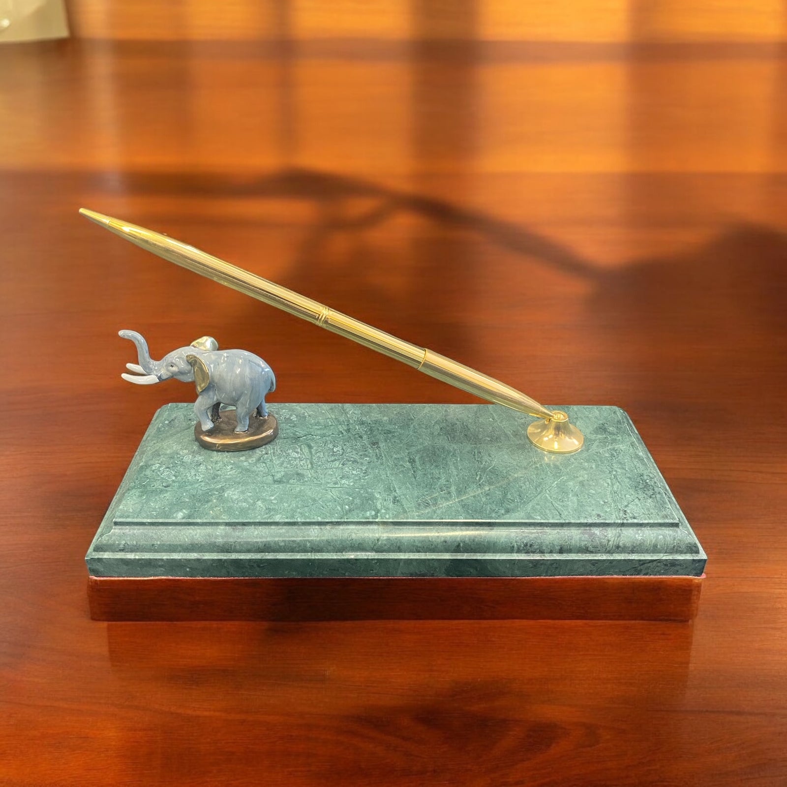 Heavy Elephant Pen Desk Ornament