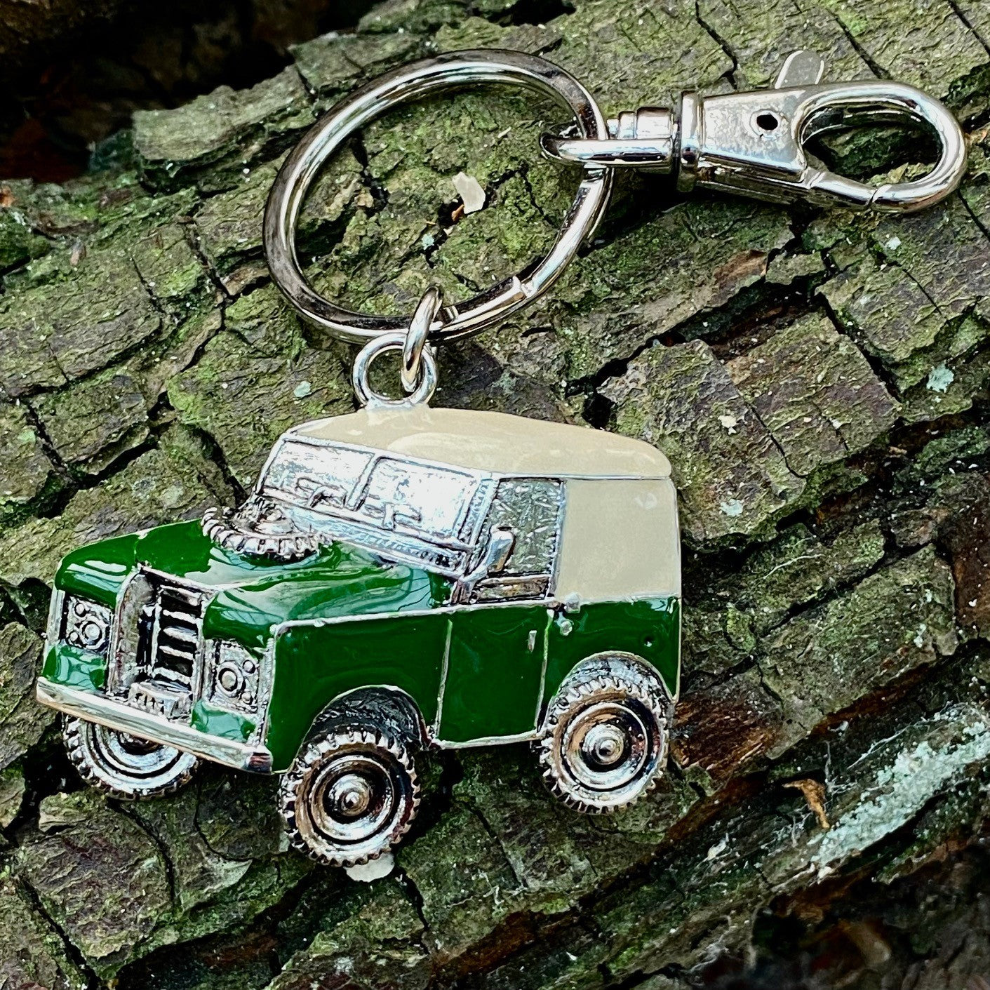 Vintage 4 x 4 Keyring
