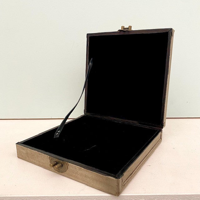 2nd Vintage Floral Jewellery Box